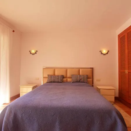 1072 Beachfront House Private Pool * Estepona