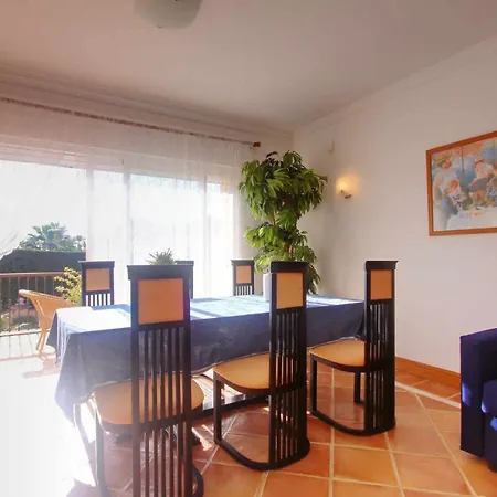 1072 Beachfront House Private Pool Villa