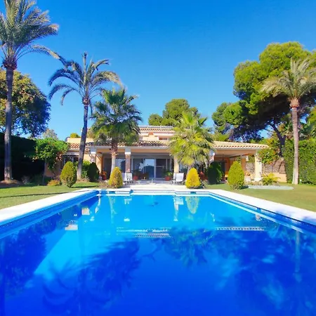 Villa 1072 Beachfront House Private Pool Estepona