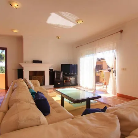 1072 Beachfront House Private Pool וילה אסטפונה
